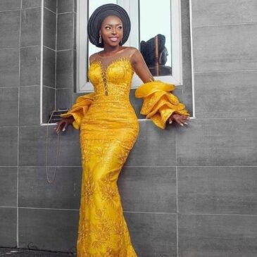 Asoebi Lace Styles 2021: Eye-popping Style - Ladeey