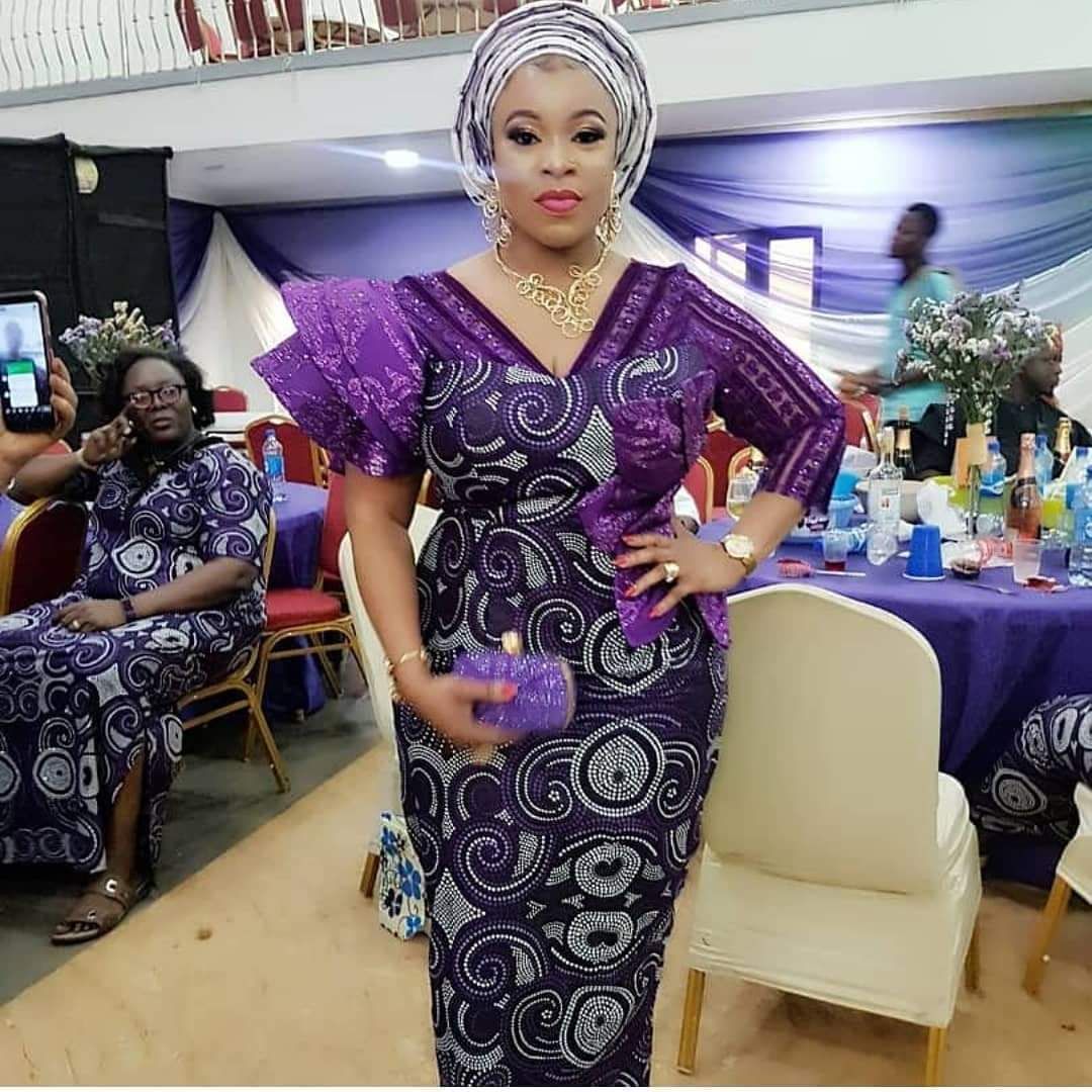 Latest Ankara Styles for Wedding 2021 - Ladeey