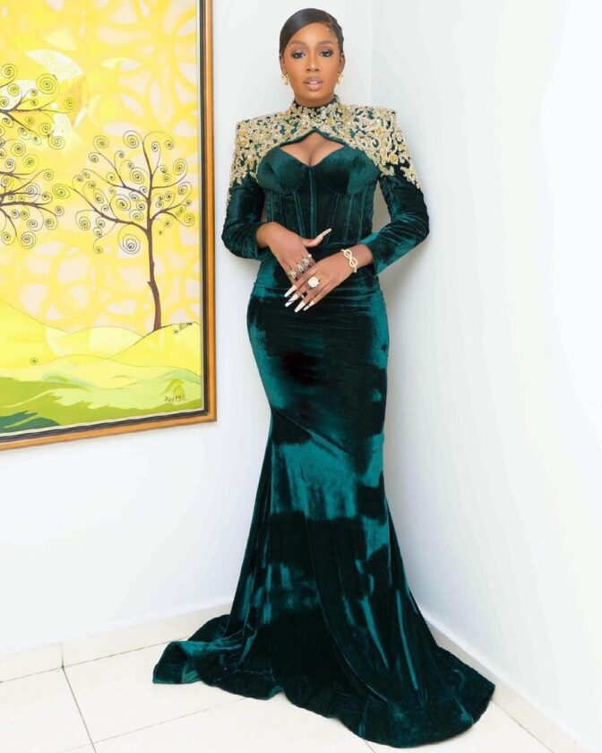 Latest and Trending Aso Ebi Outfits: Inspiring Outfit for Reception ...
