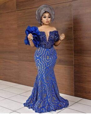 Latest and Best Aso Ebi Style 2021. - Ladeey