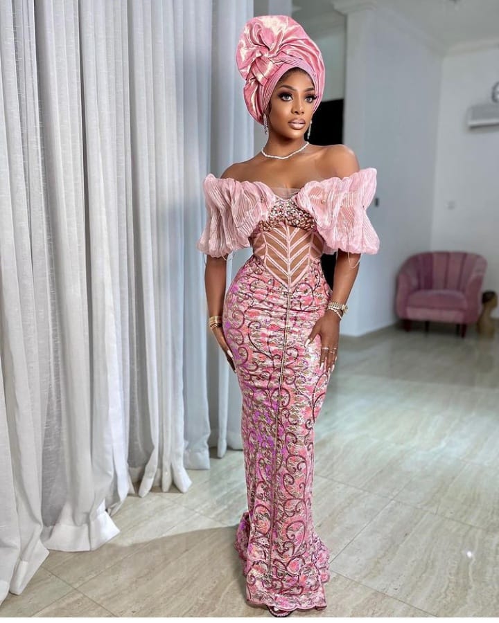 Latest and Unique Aso Ebi Gown Style 2022. - Ladeey