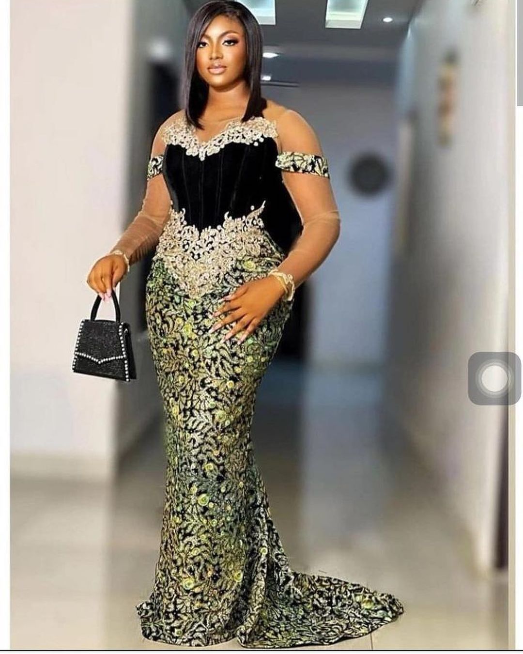 2021/2022 Latest and Sexy Aso Ebi Lace Gown Styles. - Ladeey