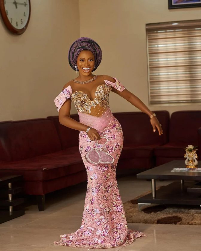 Latest Aso Ebi Styles for Wedding Guests and Special Occasions.