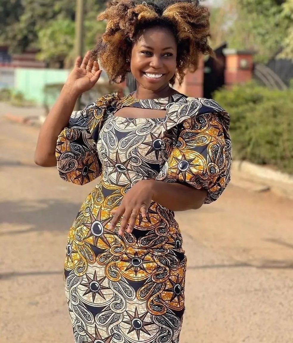 Latest, Best and Smart Ankara Short Gown Styles. - Ladeey