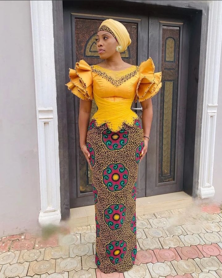 Latest and Best Gown Styles for Ankara Prints. - Ladeey