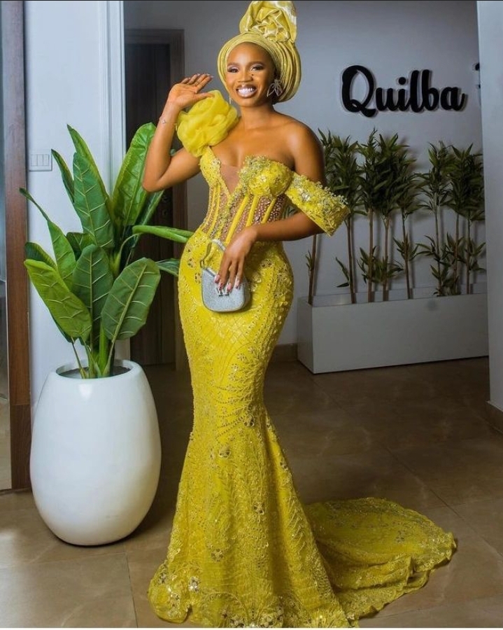 Best and Stunning 2023 Asoebi Gown Styles for Yellow Lace. - Ladeey