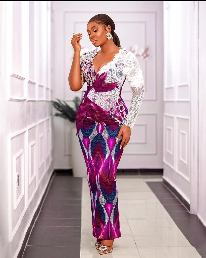 Latest, Smart and Best Ankara Gown Styles. - Ladeey