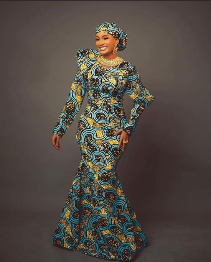 Stunning And Beautiful Hausa Styles For Ankara Fabrics. - Ladeey