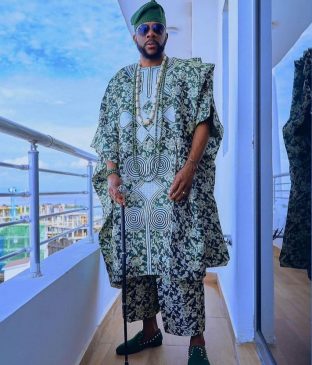 Latest And Exclusive Agbada Designs For Owambe Men. - Ladeey