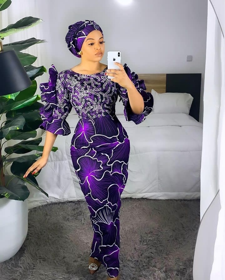 Stunning And Best Ankara Gown Styles For Ladies. - Ladeey